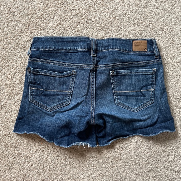 American Eagle denim/jean shorts. - Picture 4 of 5